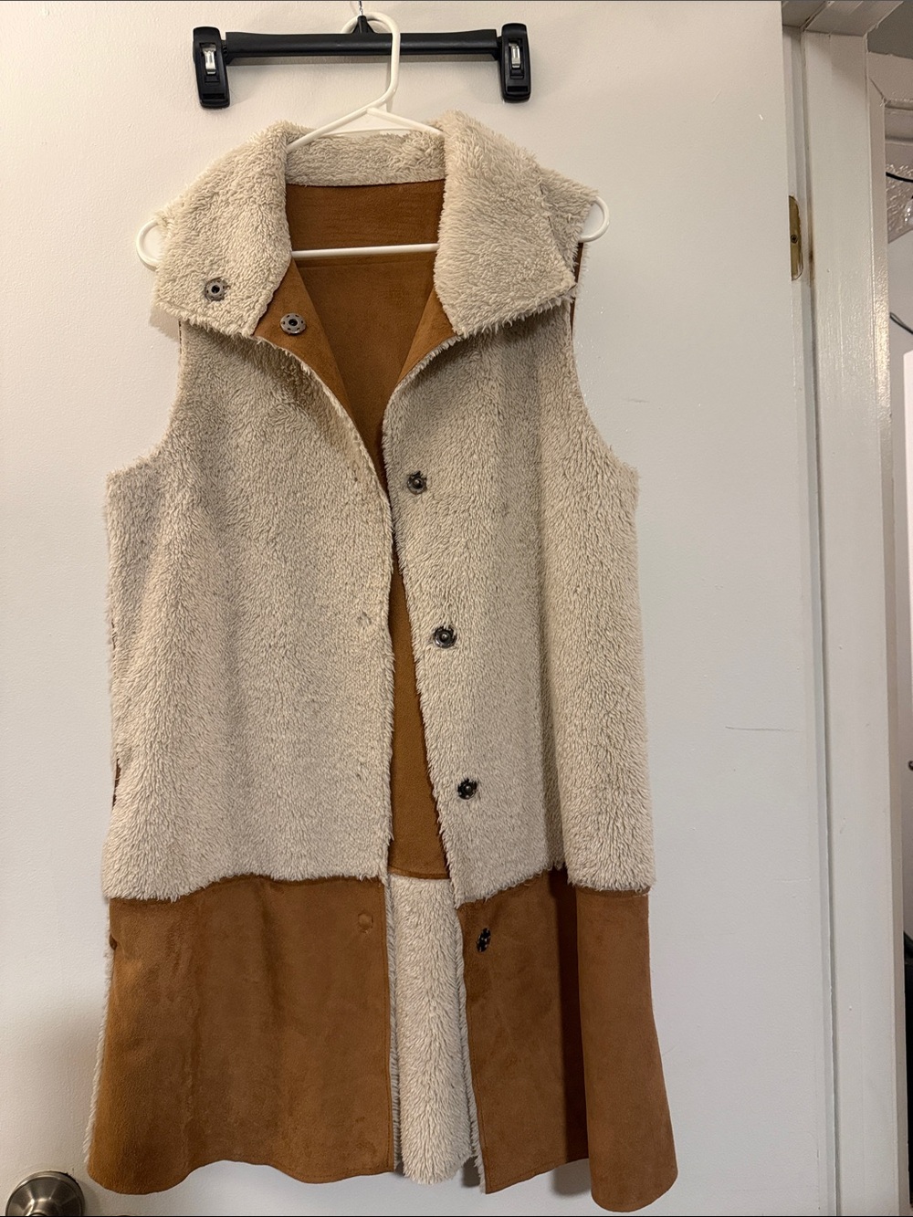 Source Unknown Cream Sherpa Vest with Tan Suede Panels